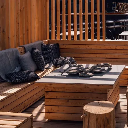 Lapland Arena Hotel